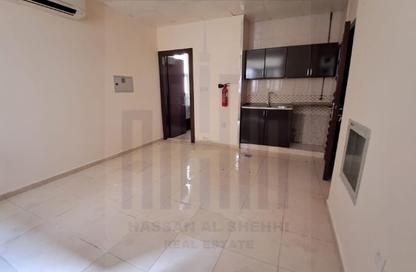 Apartment - Studio - 1 Bathroom for rent in Muwaileh 3 Building - Muwaileh - Sharjah