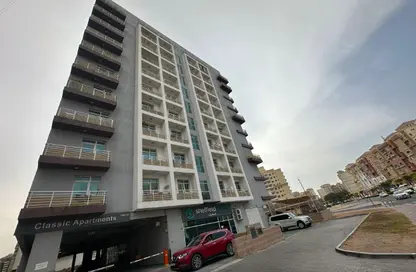 Apartment - 1 Bedroom - 2 Bathrooms for sale in Classic Apartments - CBD (Central Business District) - International City - Dubai