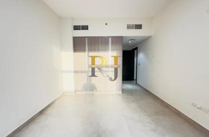Apartment - 2 Bedrooms - 3 Bathrooms for rent in Mankhool Building - Al Mankhool - Bur Dubai - Dubai