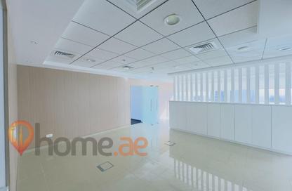 Office Space - Studio - 1 Bathroom for rent in The Burlington - Business Bay - Dubai
