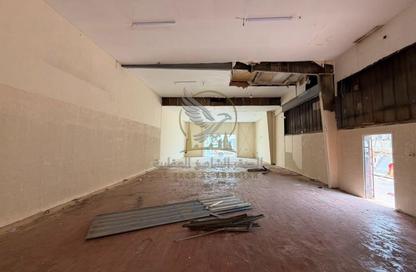 Warehouse - Studio - 1 Bathroom for rent in Industrial Building 13 - Industrial Area 13 - Sharjah Industrial Area - Sharjah
