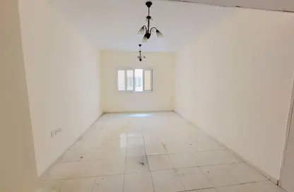 شقة - 1 حمام للايجار في الثاني مويلح - تجارية مويلح - الشارقة