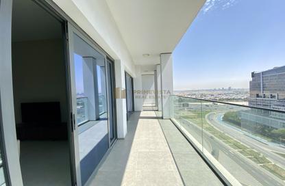 Apartment - 2 - 3 for rent in SOL Avenue - Business Bay - Dubai