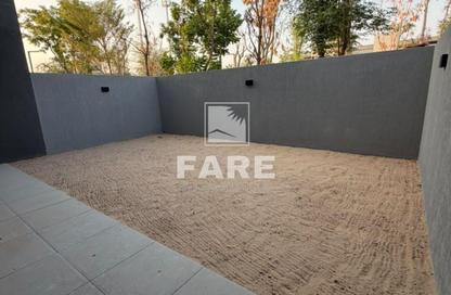 Townhouse - 4 - 4 for rent in Saro - Masaar - Tilal City - Sharjah