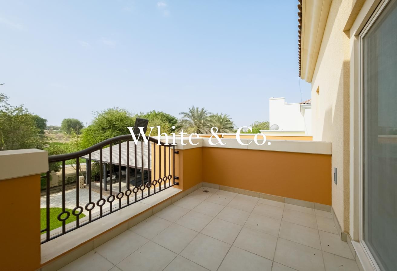 Incredible Plot | Type A1 | Available Now photo 12