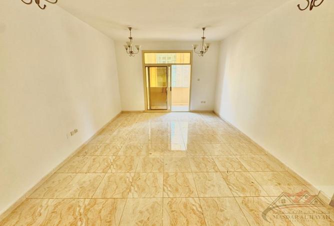 70267254 - Property Image 2