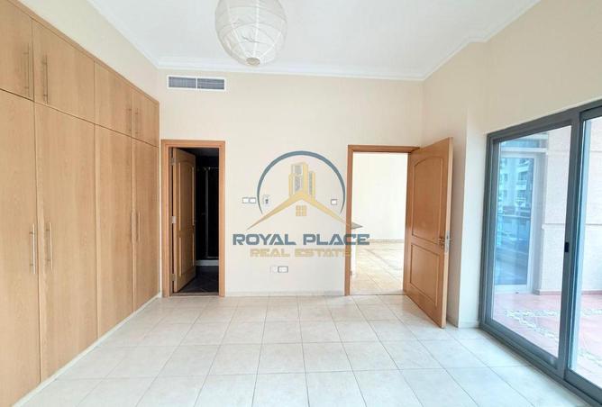 77366417 - Property Image 3