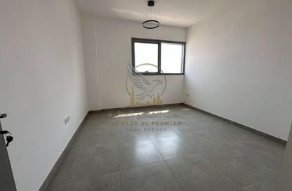 Apartment - 2 - 2 for rent in Al Majaz 2 - Al Majaz - Sharjah Apartment - 2 - 2 for rent in Al Majaz 2 - Al Majaz - Sharjah