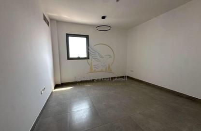 Apartment - 2 - 2 for rent in Al Majaz 2 - Al Majaz - Sharjah Apartment - 2 - 2 for rent in Al Majaz 2 - Al Majaz - Sharjah