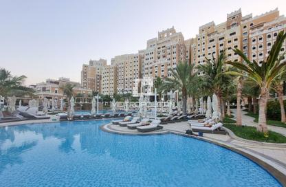 Apartment - 4 - 5 for sale in Balqis Residence Block A - Balqis Residences - Kingdom of Sheba - The Crescent - Palm Jumeirah - Dubai