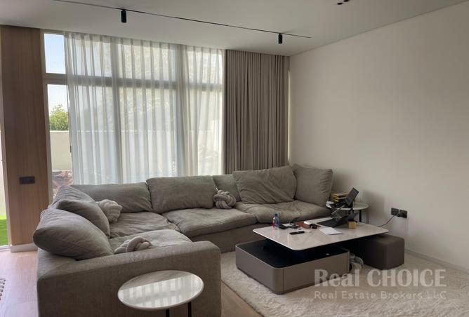 67442844 - Property Main Image