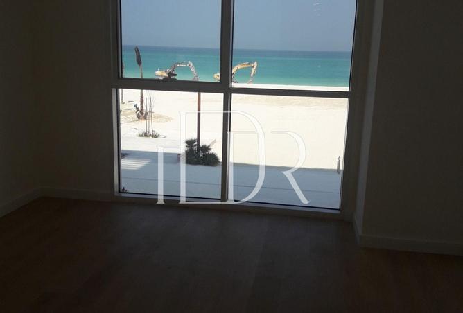 16121008 - Property Image 2