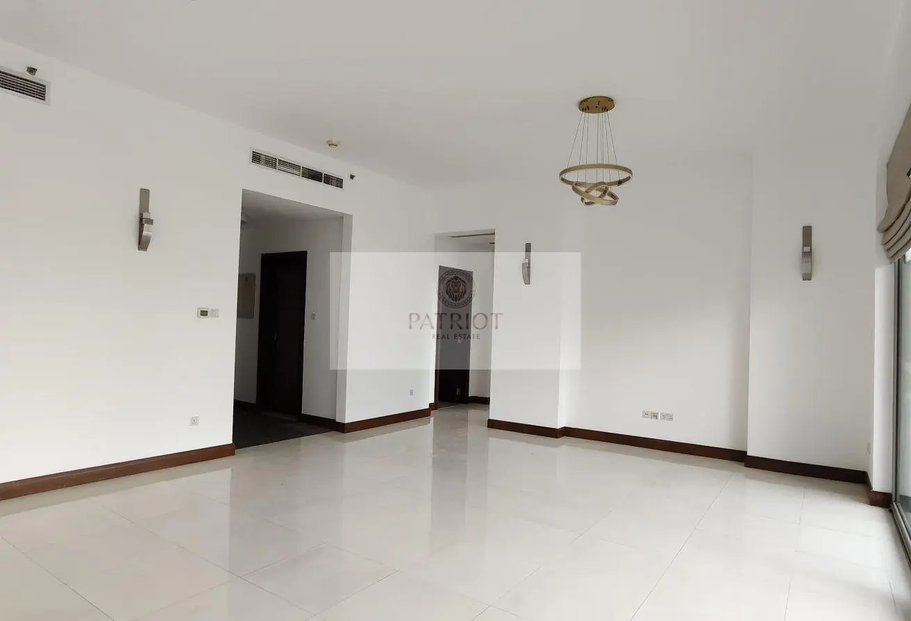 77371474 - Property Main Image