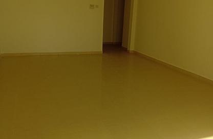 Apartment - 3 Bedrooms - 3 Bathrooms for rent in Al Khan Corniche - Al Khan - Sharjah