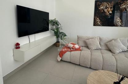 Apartment - 2 Bedrooms - 3 Bathrooms for sale in Vezul Residence - Business Bay - Dubai