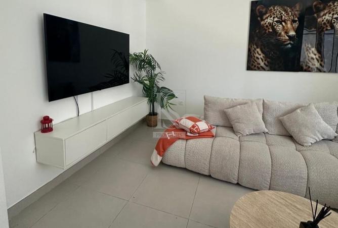 121108790 - Property Image 3
