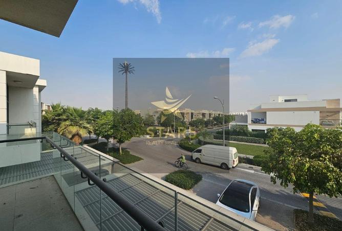 56957829 - Property Image 2