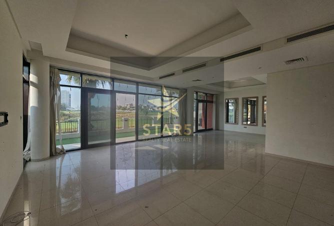 56957829 - Property Image 3