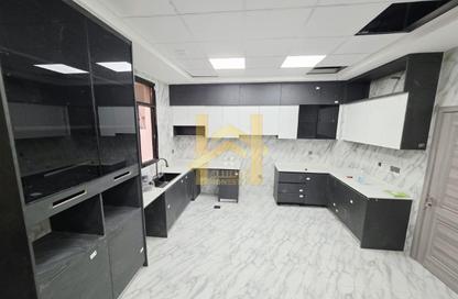 Townhouse - 4 - 7 for sale in Al Zaheya Gardens - Al Zahya - Ajman