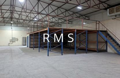 Warehouse - Studio - 1 for rent in Umm Ramool 109 - Umm Ramool - Dubai