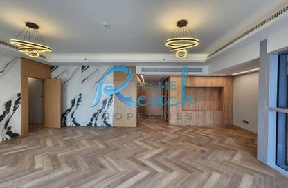 Apartment - 3 Bedrooms - 4 Bathrooms for rent in Radiant Square - City Of Lights - Al Reem Island - Abu Dhabi