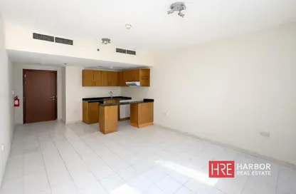 Apartment - Studio - 1 Bathroom for rent in National Bonds Oasis - Dubai Silicon Oasis - Dubai