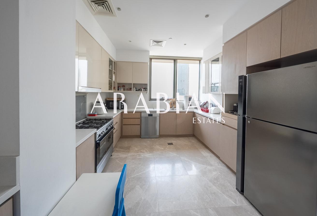 Top Floor Penthouse | Full Burj Skyline Views photo 10