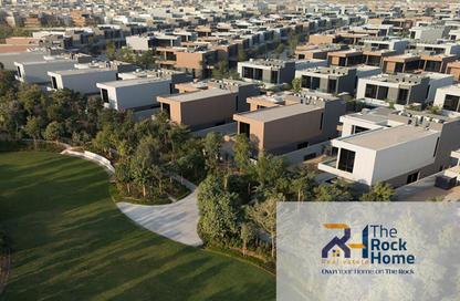 تاون هاوس - 4 - 5 للبيع في مسار 3 - ضاحية الرويضات - الشارقة