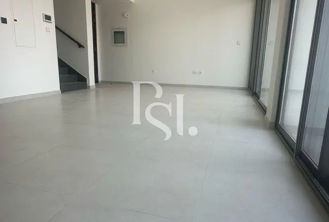 127006392 - Property Image 2