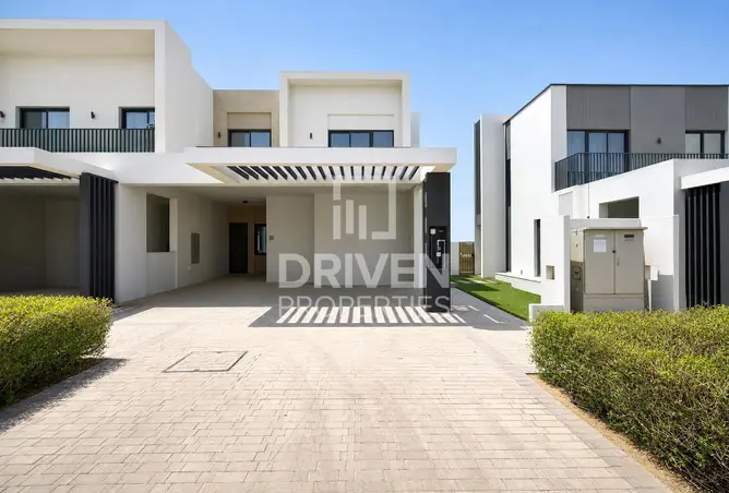 137877144 - Property Image 2