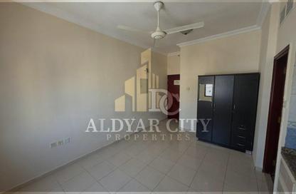 Apartment - Studio - 1 Bathroom for rent in Ajman 44 building - Al Hamidiya 1 - Al Hamidiya - Ajman