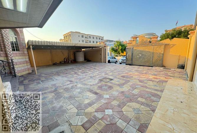 54011796 - صورة العقار 2