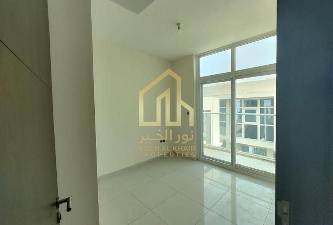 65181994 - صورة العقار 3