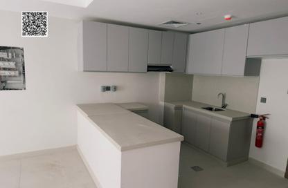 Apartment - 2 Bedrooms - 3 Bathrooms for sale in Kentia - Ajman Uptown Villas - Ajman Uptown - Ajman