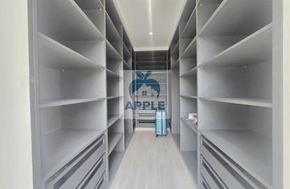 Villa - 5 - 7+ for rent in Robinia - Masaar - Tilal City - Sharjah