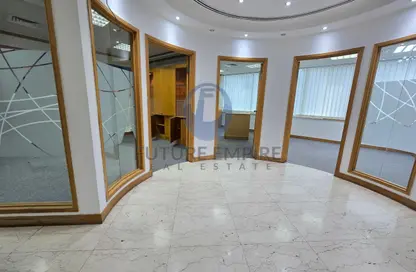 مكتب - 1 حمام للايجار في طريق منخول - بر دبي - دبي