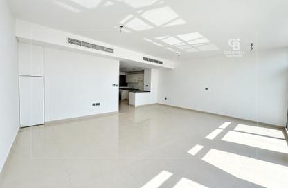 Townhouse - 3 - 3 for sale in Amazonia - Damac Hills 2 - Dubai Townhouse - 3 - 3 for sale in Amazonia - Damac Hills 2 - Dubai