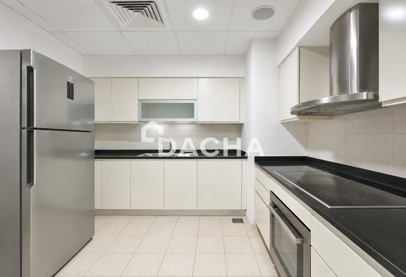 Palm View | Vacant in Aug | Mid Floor photo 15