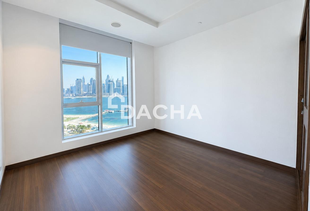 Palm View | Vacant in Aug | Mid Floor photo 9