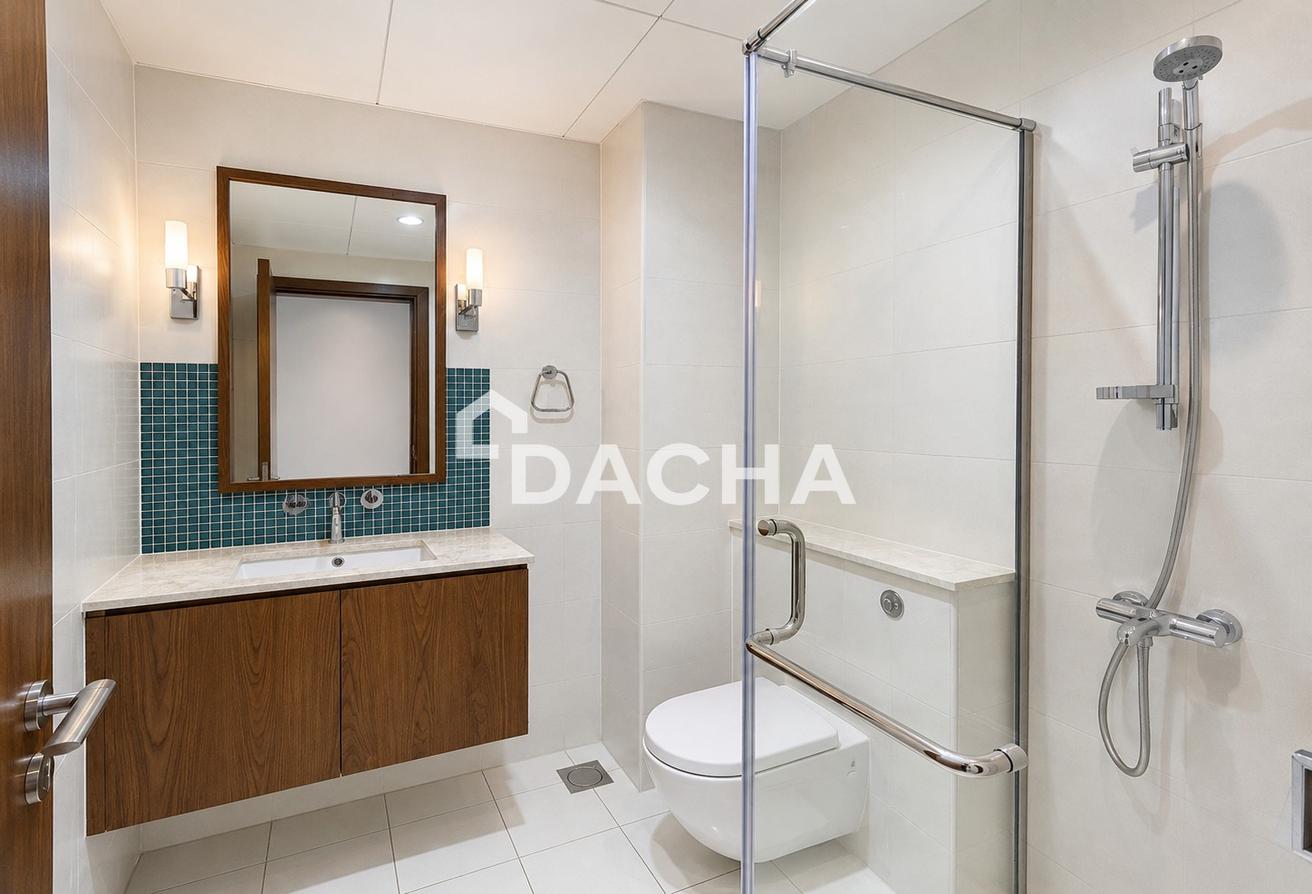 Palm View | Vacant in Aug | Mid Floor photo 11