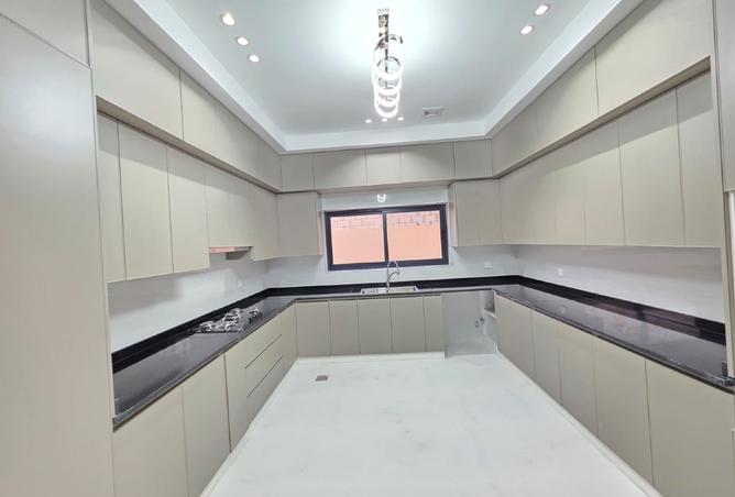 144175727 - Property Image 2