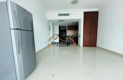Apartment - Studio - 1 Bathroom for rent in Al Nayli Building - Dubai Silicon Oasis - Dubai