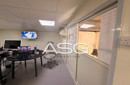 Warehouse - Studio - 1 Bathroom for rent in Al Quoz Industrial Area 4 - Al Quoz Industrial Area - Al Quoz - Dubai
