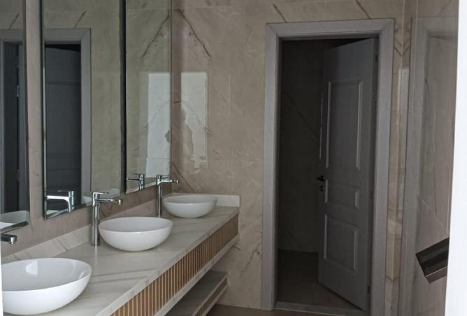 71116465 - Property Image 2