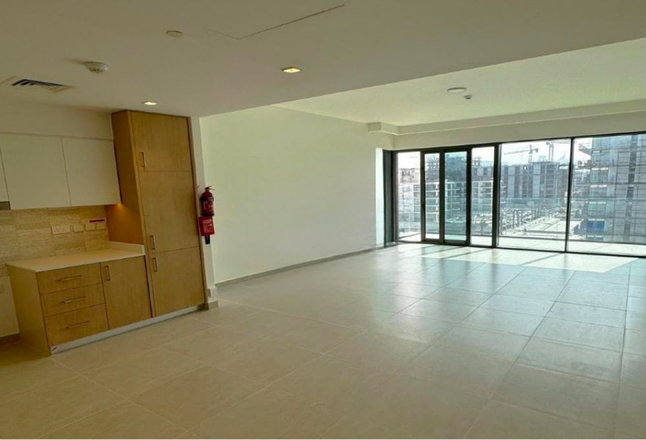Luxury 3-Bedroom Apartment | Burj Khalifa View — image 15