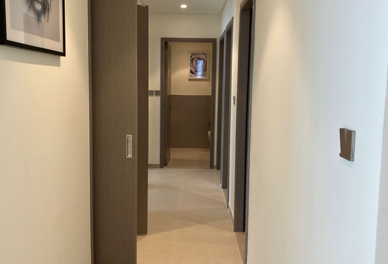 Luxury 3-Bedroom Apartment | Burj Khalifa View — image 10