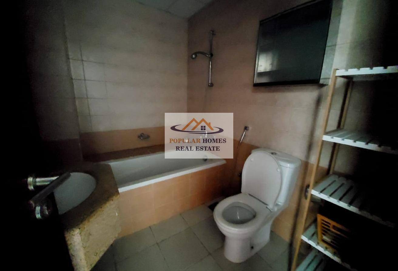 Well Maintained || Furnished || Without Balcony photo 13