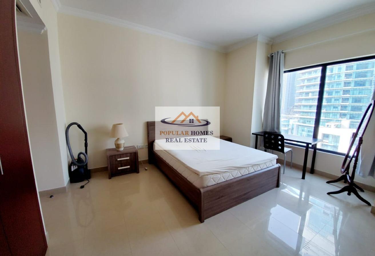 Well Maintained || Furnished || Without Balcony photo 3
