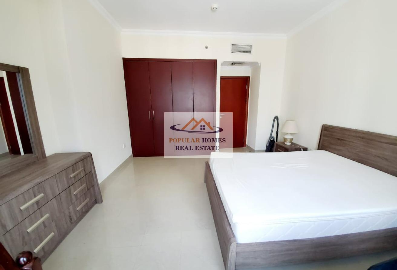 Well Maintained || Furnished || Without Balcony photo 5