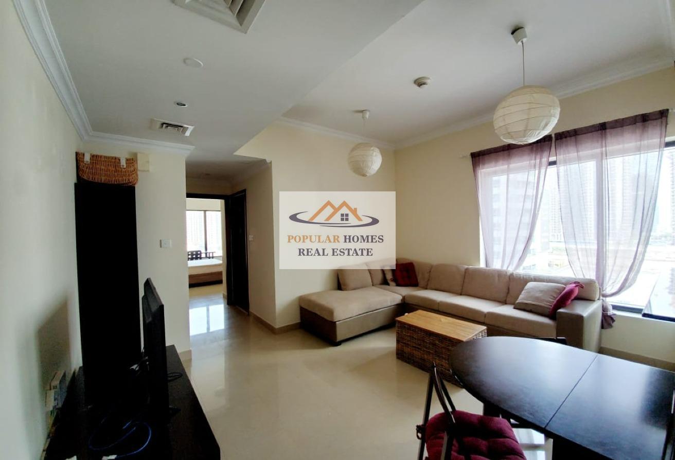 Well Maintained || Furnished || Without Balcony photo 2